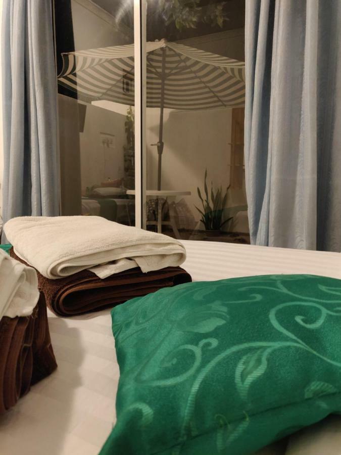 Hotel Palm Garden à Thoddoo Extérieur photo